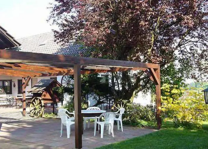 Hotel Gasthaus-pension Zum Brandweiher